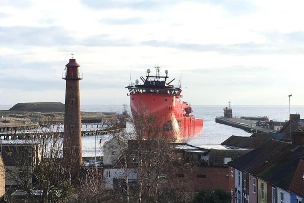 Large Character Home, Hot Tub, Beach 5 Min Walk Gorleston-on-Sea 외부 사진
